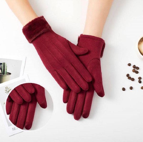 2020 spring winter new fashion women' keep warm winter cuff soft lining gloves warm hand gloves for women, Blue;gray
2020 spring winter new fashion women' keep warm winter cuff soft lining gloves warm hand gloves for women, Blue;gray