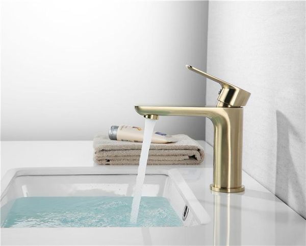 bathroom sink faucets brass faucet single hole handle cold water basin mixer copper tap1
bathroom sink faucets brass faucet single hole handle cold water basin mixer copper tap1
