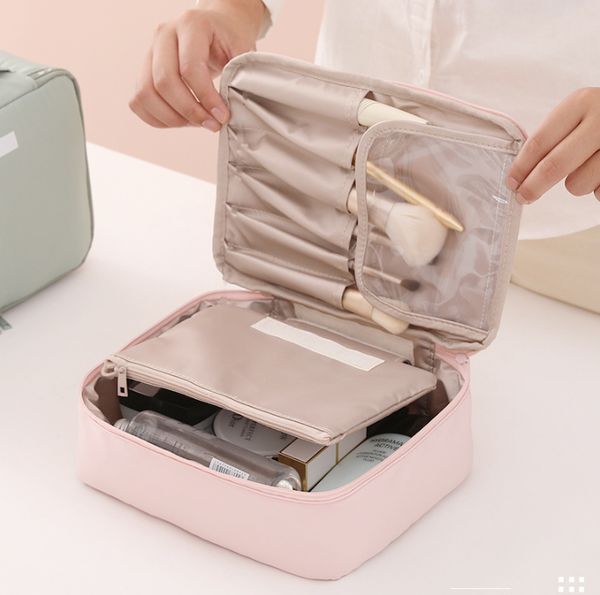 cosmetic bag female portable travel large-capacity cosmetic storage bag ins wind super fire waterproof girl heart cosmetic bag
cosmetic bag female portable travel large-capacity cosmetic storage bag ins wind super fire waterproof girl heart cosmetic bag