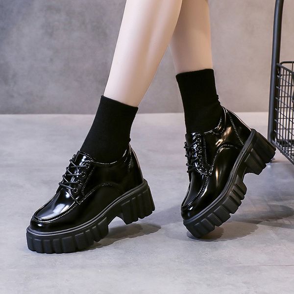 casual woman shoe oxfords clogs platform all-match female footwear round toe british style increas height leather cross new cree, Black;white
casual woman shoe oxfords clogs platform all-match female footwear round toe british style increas height leather cross new cree, Black;white