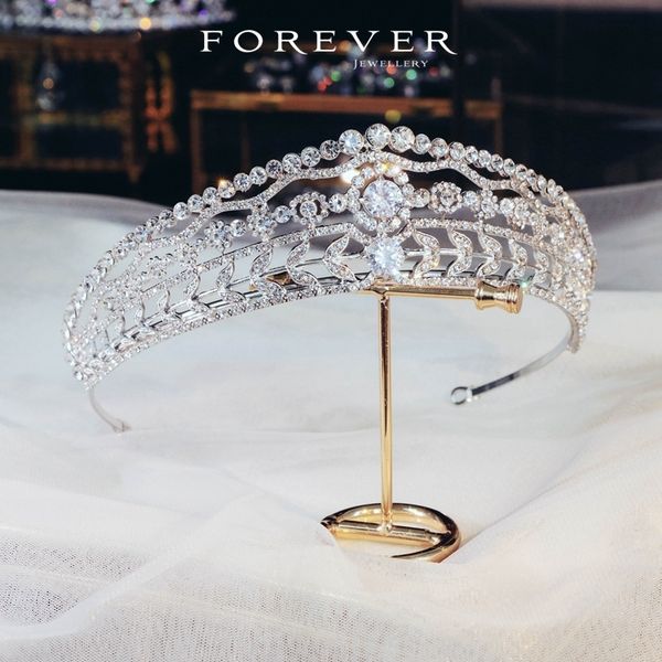 versatile temperament diamond exquisite royal style bridal headdress crown wedding dress pgraphy and makeup accessories, Silver
versatile temperament diamond exquisite royal style bridal headdress crown wedding dress pgraphy and makeup accessories, Silver
