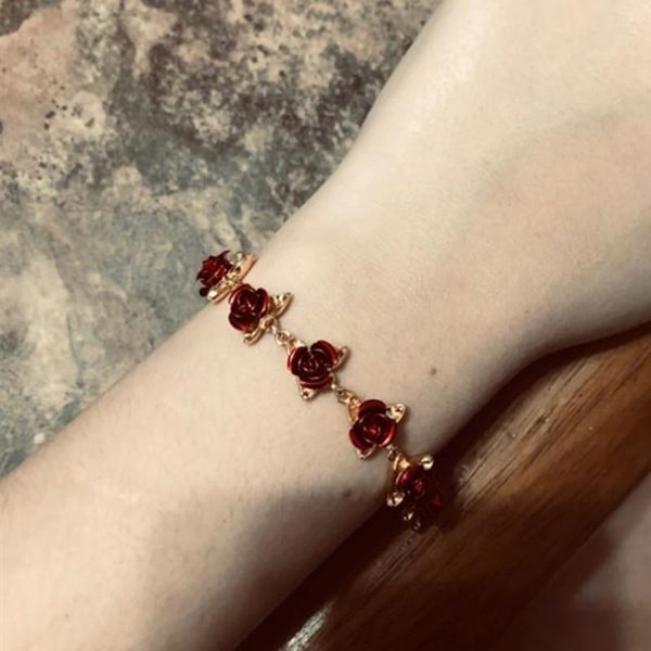 brand new vintage rose flower leaf bracelet romantic red flower alloy design string bracelet for mom women gils jewelry gift, Black
brand new vintage rose flower leaf bracelet romantic red flower alloy design string bracelet for mom women gils jewelry gift, Black