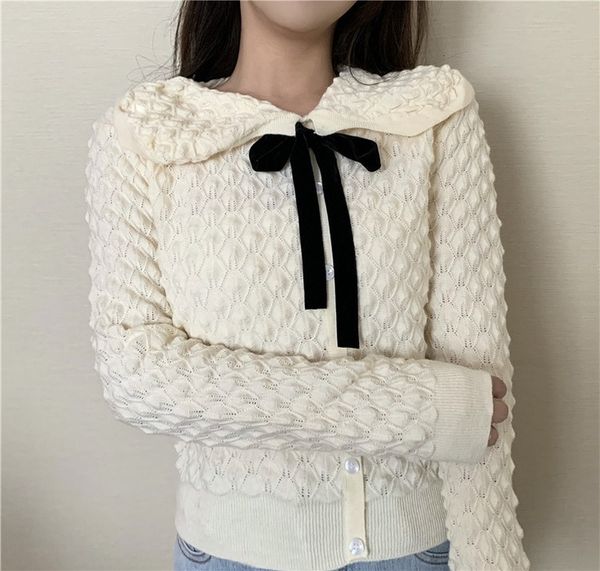 2021 new elegant arc female solid casual coats cardigan in winter women autumn korean fleece beautiful vintage strain shirt 92b0, White;black
2021 new elegant arc female solid casual coats cardigan in winter women autumn korean fleece beautiful vintage strain shirt 92b0, White;black