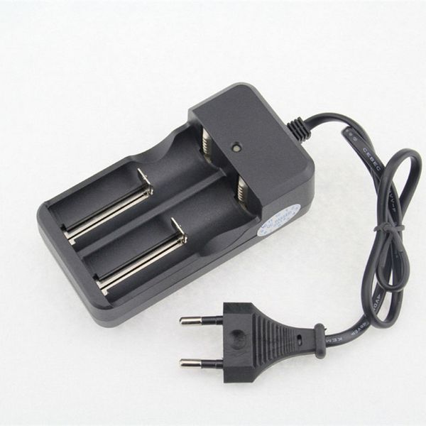 26650 battery charger 2 slots ac 110v 220v smart dual charging for 18650 26650 14500 18350 16340 li-ion rechargeable flashlight
26650 battery charger 2 slots ac 110v 220v smart dual charging for 18650 26650 14500 18350 16340 li-ion rechargeable flashlight