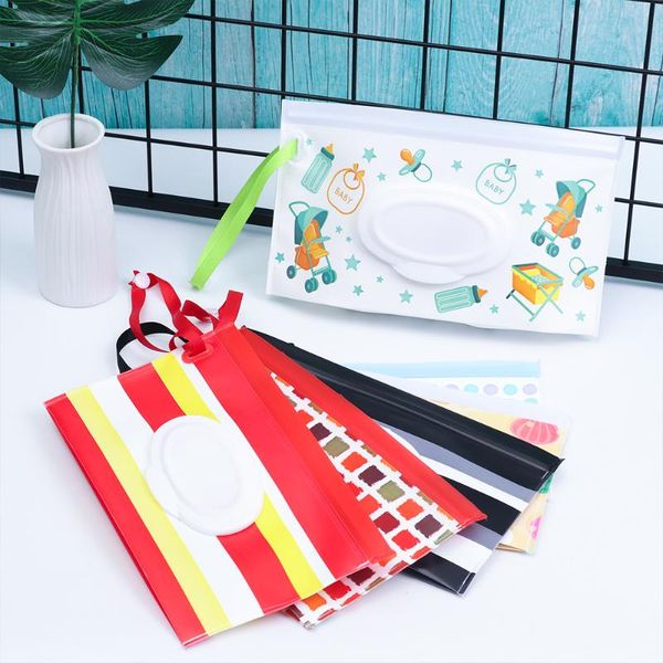 Easy-carry Eco-friendly Wet Wipes Bag Clamshell Cosmetic Pouch Snap-strap Wipes Container Clutch And Clean Carrying Case