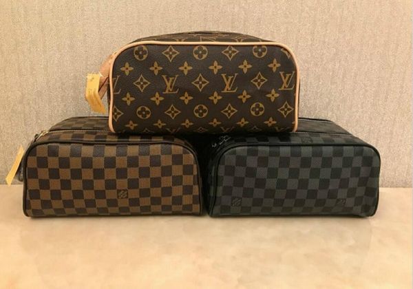 lv louis vuitton bag fashion women 2020 wash bag large capacity cosmetic bags makeup toiletry bag pouch wallet r3
lv louis vuitton bag fashion women 2020 wash bag large capacity cosmetic bags makeup toiletry bag pouch wallet r3
