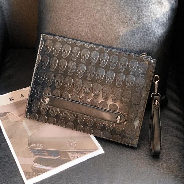 factory wholesale men bag embossed leather storage wallet street trend leatheres punk wrist handbag large leathers mens fashion shoulder han
factory wholesale men bag embossed leather storage wallet street trend leatheres punk wrist handbag large leathers mens fashion shoulder han