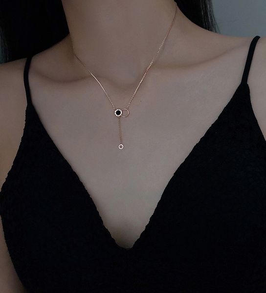 2020 factory ins tide black punk special geometric ring pendant clavicle chain female simple temperament cold style roman numeralnecklace, Silver
2020 factory ins tide black punk special geometric ring pendant clavicle chain female simple temperament cold style roman numeralnecklace, Silver