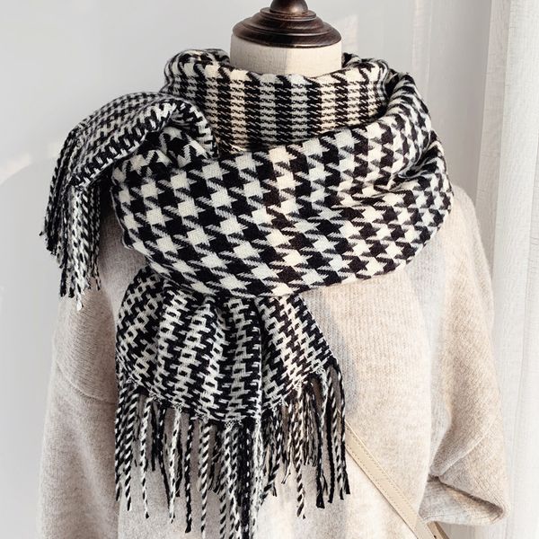 2020 new scarves women autumn winter korean shawl dual use versatile fashion thickened qianniao multi-functional neck, Blue;gray
2020 new scarves women autumn winter korean shawl dual use versatile fashion thickened qianniao multi-functional neck, Blue;gray