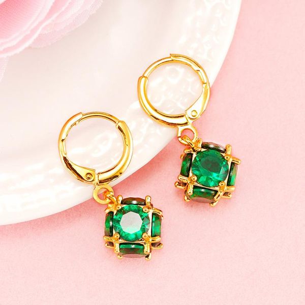 cute small hollow out red gren austrian zircon stud earrings fashion cz crystal earrings for women 24k gold jewelry bijoux gifts, Golden;silver
cute small hollow out red gren austrian zircon stud earrings fashion cz crystal earrings for women 24k gold jewelry bijoux gifts, Golden;silver
