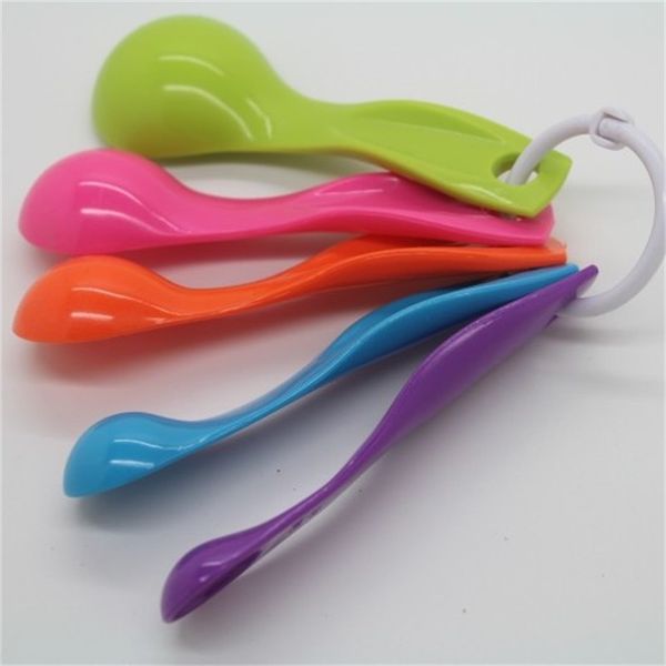 5pcs/lot measuring spoon set with scale food grade measuring kitchen baking cooking tool mini kit wx9-777 218 g2
5pcs/lot measuring spoon set with scale food grade measuring kitchen baking cooking tool mini kit wx9-777 218 g2
