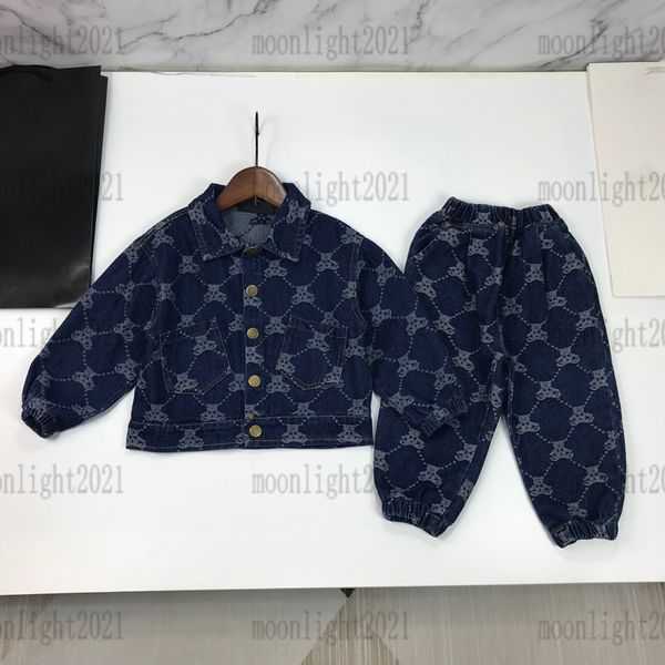 22ss boys new high-end designer jeans sets shirts + trousers cool boy design tracksuits cotton sports wear casual boys hooded sweater green, White
22ss boys new high-end designer jeans sets shirts + trousers cool boy design tracksuits cotton sports wear casual boys hooded sweater green, White