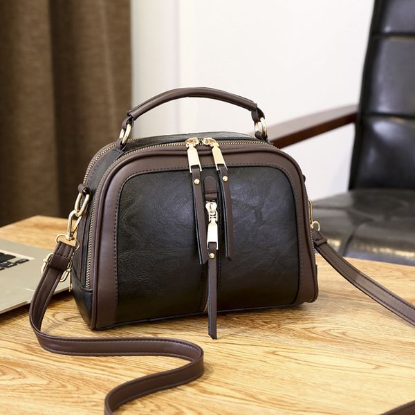 fashion 2020 winter new style women's postman shoulder fashion single shoulder bag women's messenger bag vaoed
fashion 2020 winter new style women's postman shoulder fashion single shoulder bag women's messenger bag vaoed