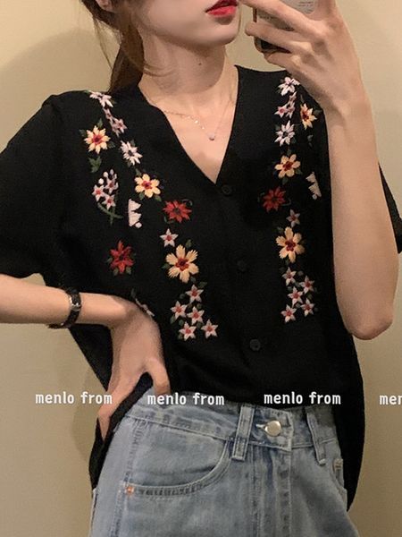 2020 summer coat t-shirt new korean loose versatile short sleeve t-shirt women's insnet red design foreign style sww2s, White;black
2020 summer coat t-shirt new korean loose versatile short sleeve t-shirt women's insnet red design foreign style sww2s, White;black