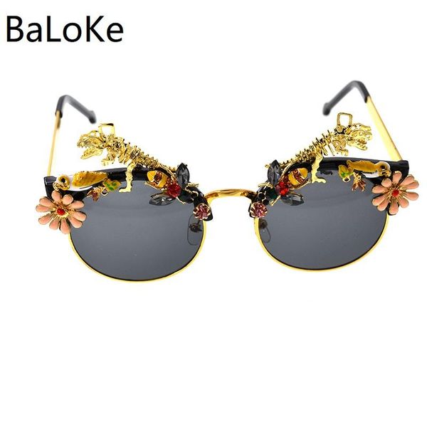 sunglasses fashion golden color bee baroque retro women black shades vintage brand glasses designer oculos, White;black
sunglasses fashion golden color bee baroque retro women black shades vintage brand glasses designer oculos, White;black