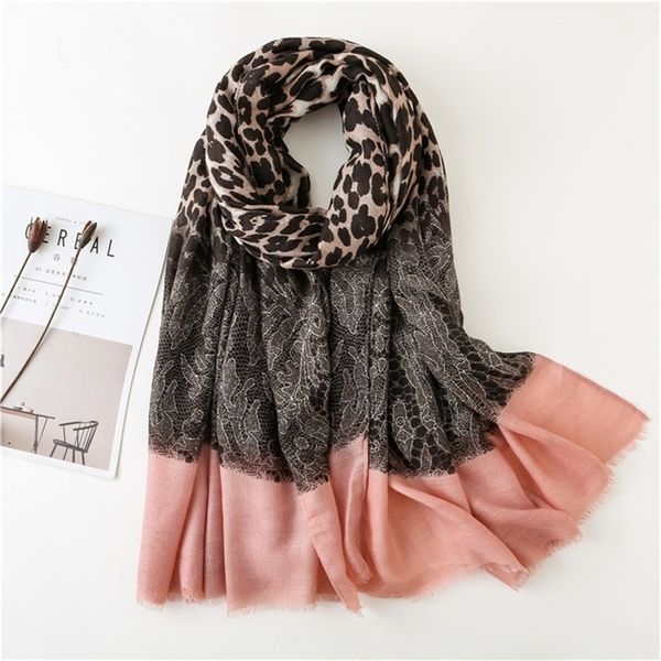 fashion leopard lace patchwork fringe viscose shawl scarf lady print pashmina stole wrap muslim hijab sjaal y201007, Blue;gray
fashion leopard lace patchwork fringe viscose shawl scarf lady print pashmina stole wrap muslim hijab sjaal y201007, Blue;gray