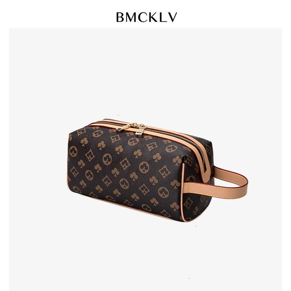 old flower makeup bag light luxury women's bag bmck & single shoulder small soft chest bag
old flower makeup bag light luxury women's bag bmck & single shoulder small soft chest bag