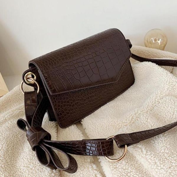 cross body retro fashion square crossbody bag 2021 quality pu leather women's designer handbag crocodile pattern shoulder messenger
cross body retro fashion square crossbody bag 2021 quality pu leather women's designer handbag crocodile pattern shoulder messenger