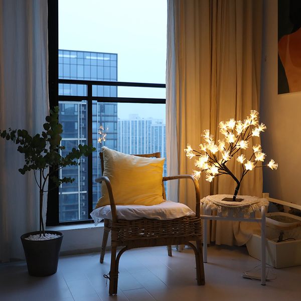 2021 red ins lamp led girl's net desk nightlight light heart room bedroom decoration christmas creative gift new
2021 red ins lamp led girl's net desk nightlight light heart room bedroom decoration christmas creative gift new