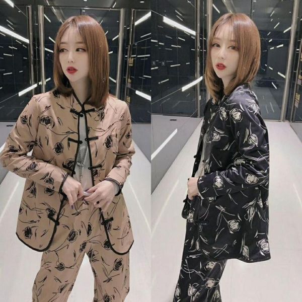 women's suit light cooked suit women's spring and summer 2020 new tan zhuang han clothing buckle coat national style two coats, Gray
women's suit light cooked suit women's spring and summer 2020 new tan zhuang han clothing buckle coat national style two coats, Gray