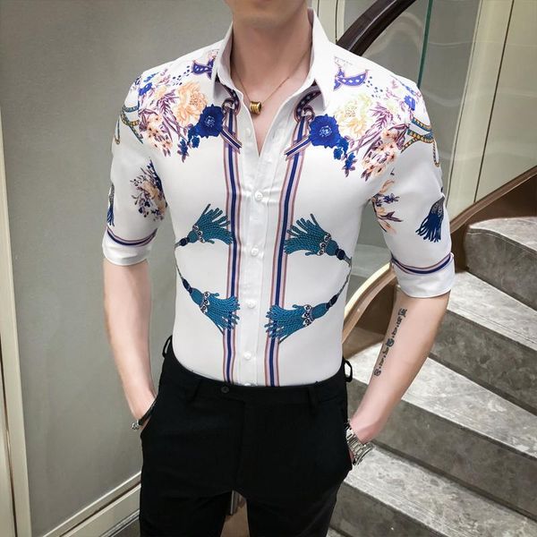digital print shirt men summer 2020 new half sleeve mens casual shirts slim fit night club/party/prom tuxedo dress, White;black
digital print shirt men summer 2020 new half sleeve mens casual shirts slim fit night club/party/prom tuxedo dress, White;black
