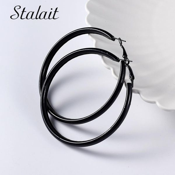 charm black color mystery hoop earrings diameter 3-7cm trendy round hoop earrings for female wedding gift, Golden;silver
charm black color mystery hoop earrings diameter 3-7cm trendy round hoop earrings for female wedding gift, Golden;silver