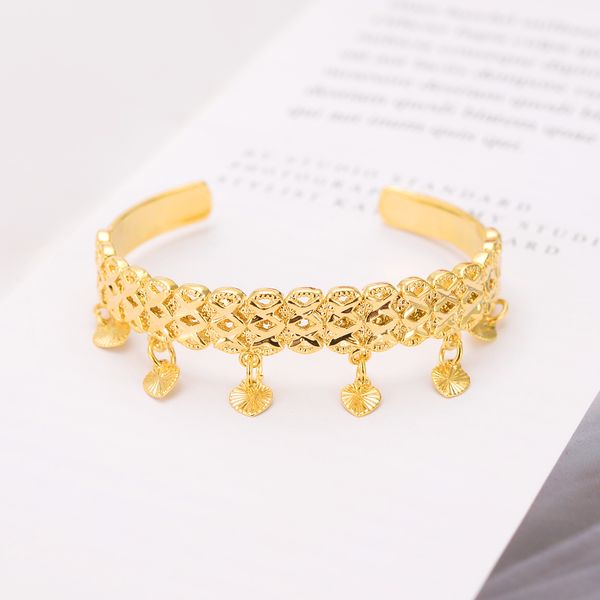 fine gold small bangle child bracelet open wide pendant heart kids children bairn jewelry baby mideast cute europe gift, Black
fine gold small bangle child bracelet open wide pendant heart kids children bairn jewelry baby mideast cute europe gift, Black