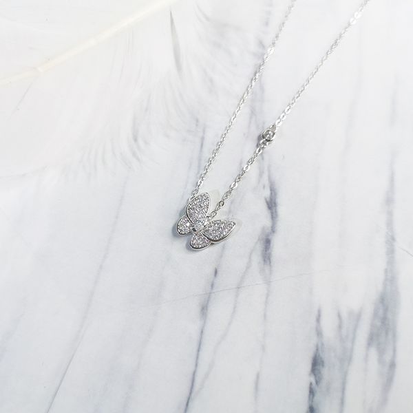 fashion s925 sterling silver diamond inlaid butterfly necklace female clavicle chain internet celebrity exquisite refined grace niche design
fashion s925 sterling silver diamond inlaid butterfly necklace female clavicle chain internet celebrity exquisite refined grace niche design