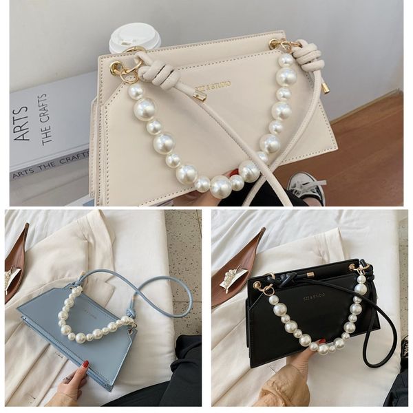 ins women 2020 new fashion messenger messenger pearl straddle pearl portable slant cross bag korean online red one shoulder armpit bag u9fae
ins women 2020 new fashion messenger messenger pearl straddle pearl portable slant cross bag korean online red one shoulder armpit bag u9fae