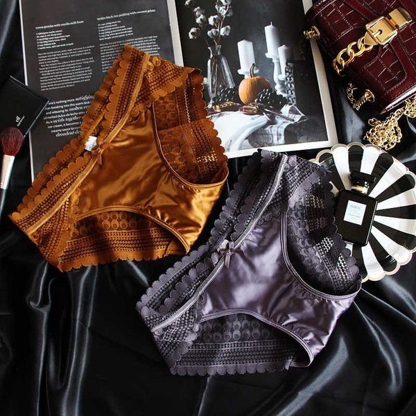 lace underwear women's middle waist cotton crotch satin noble mercerized hip triangle shorts, Black;pink
lace underwear women's middle waist cotton crotch satin noble mercerized hip triangle shorts, Black;pink