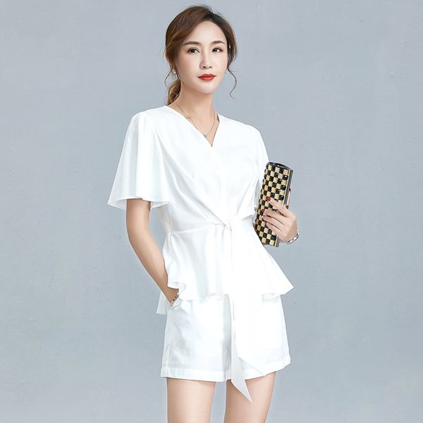 2020 summer new women's shorts v-neck half sleeve lace-up shorts and shortscasual suit flounced loose two-piece suit 36vpx, Gray
2020 summer new women's shorts v-neck half sleeve lace-up shorts and shortscasual suit flounced loose two-piece suit 36vpx, Gray