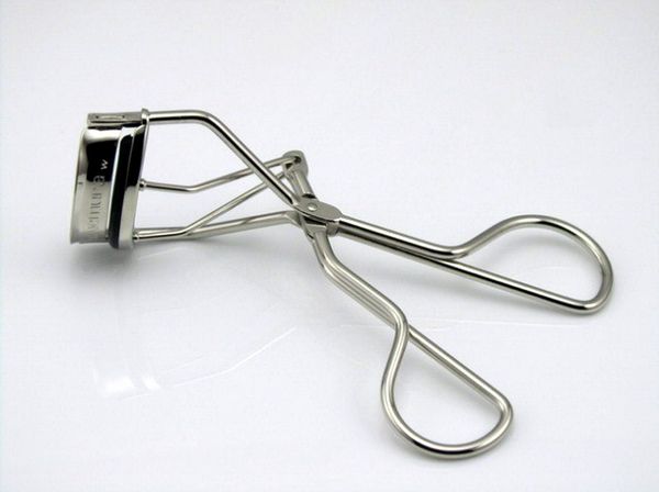 happy makeup stainless steel eyelash curler auxiliary eyelash curler tools silver color with one refill pads
happy makeup stainless steel eyelash curler auxiliary eyelash curler tools silver color with one refill pads