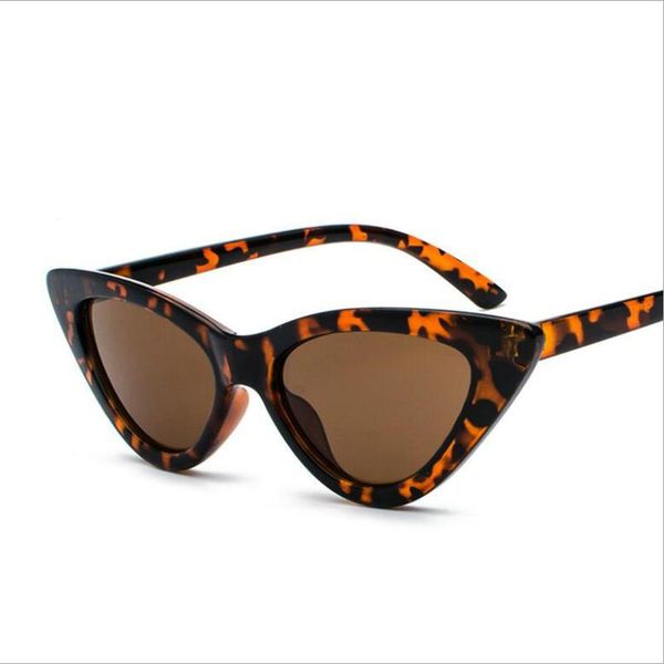 sunglasses kapelus stylish triangulated cat eye lovers style small frame personality 366, White;black
sunglasses kapelus stylish triangulated cat eye lovers style small frame personality 366, White;black