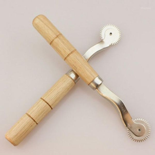 sewing notions & tools 1pc tool kit with wood handle practical serrate edge pattern tracer tracing wheel tailor stitch marker1, Black
sewing notions & tools 1pc tool kit with wood handle practical serrate edge pattern tracer tracing wheel tailor stitch marker1, Black