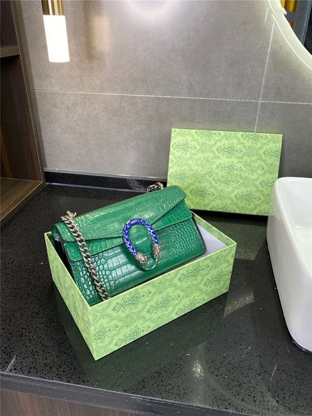 2021 new arrival pvc frosted leather women designer messenger crossbody bags side shoulder bags women handbags purses
2021 new arrival pvc frosted leather women designer messenger crossbody bags side shoulder bags women handbags purses