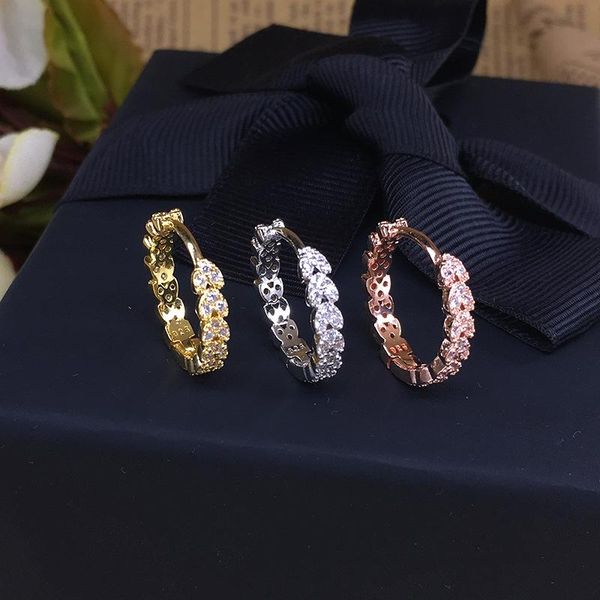 hoop & huggie fashion earrings leaf pattern small zircon earring women jewelry aretes para mujer oorbellen zk30, Golden;silver
hoop & huggie fashion earrings leaf pattern small zircon earring women jewelry aretes para mujer oorbellen zk30, Golden;silver