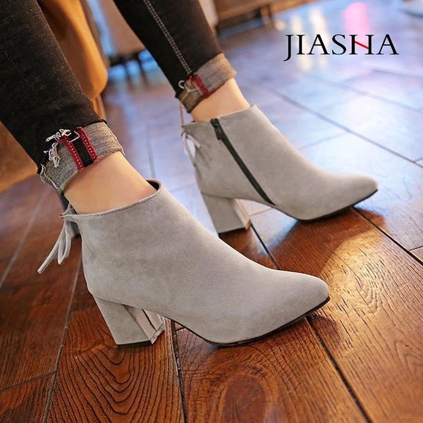 plush ankle boots women shoes 2020 fashion solid flock high heels women snow boots ladies shoes zip pointed toe winter #ij5m, Black
plush ankle boots women shoes 2020 fashion solid flock high heels women snow boots ladies shoes zip pointed toe winter #ij5m, Black