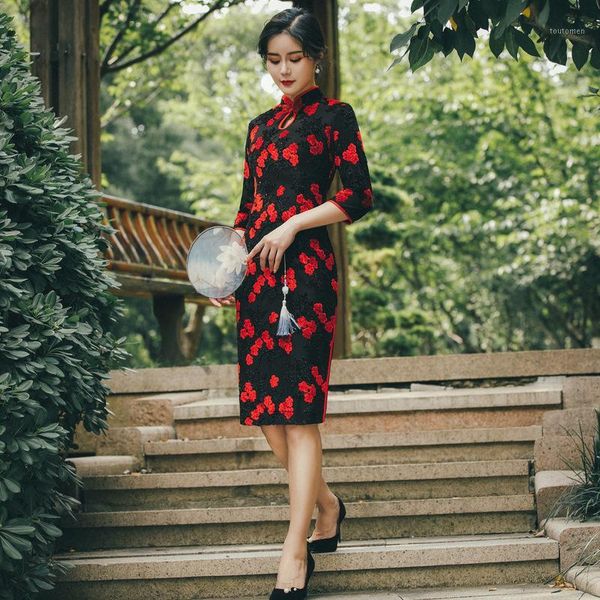 women sxey short high split cheongsam velour embroidery chinese dresses purple evening party dress oversize 4xl vestidos1, Red
women sxey short high split cheongsam velour embroidery chinese dresses purple evening party dress oversize 4xl vestidos1, Red