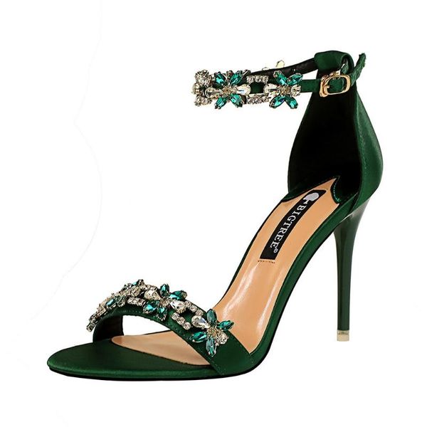 2020 летняя женская обувь sexy pumps женская обувь open toe сандалии женщины rhinestone высокие каблуки женщины стилет zapatos mujer k0357, Black
2020 летняя женская обувь sexy pumps женская обувь open toe сандалии женщины rhinestone высокие каблуки женщины стилет zapatos mujer k0357, Black