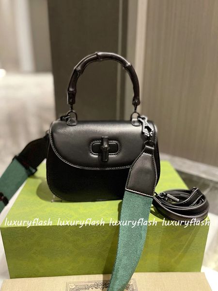 womens designer tote handbag bamboo luxurys vintage small handle bag lady high-quality totes new fashion crossbody shouler purses
womens designer tote handbag bamboo luxurys vintage small handle bag lady high-quality totes new fashion crossbody shouler purses