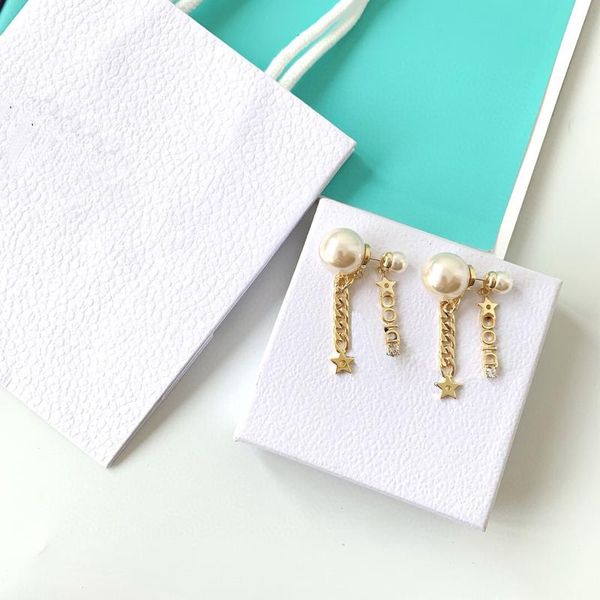 c1843 fashion set with luxury letter eardrop fringe chain star ear stud inlaid with bee-sized pearl ears plug earrings321, Golden;silver
c1843 fashion set with luxury letter eardrop fringe chain star ear stud inlaid with bee-sized pearl ears plug earrings321, Golden;silver