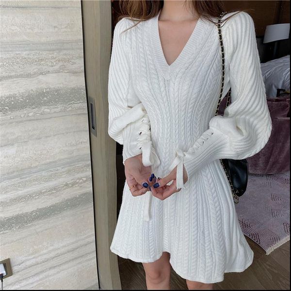 elegant lace up lantern sleeve a line knitted dress temperament v neck twist pattern sweater dress women autumn winter dress, Black;gray
elegant lace up lantern sleeve a line knitted dress temperament v neck twist pattern sweater dress women autumn winter dress, Black;gray