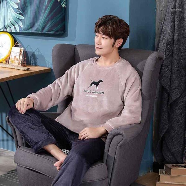 2021 new style men's pajamas set autumn winter warm flannel thicken male pajamas sets long sleeve sleepwear +pant leisure1, Black;brown
2021 new style men's pajamas set autumn winter warm flannel thicken male pajamas sets long sleeve sleepwear +pant leisure1, Black;brown