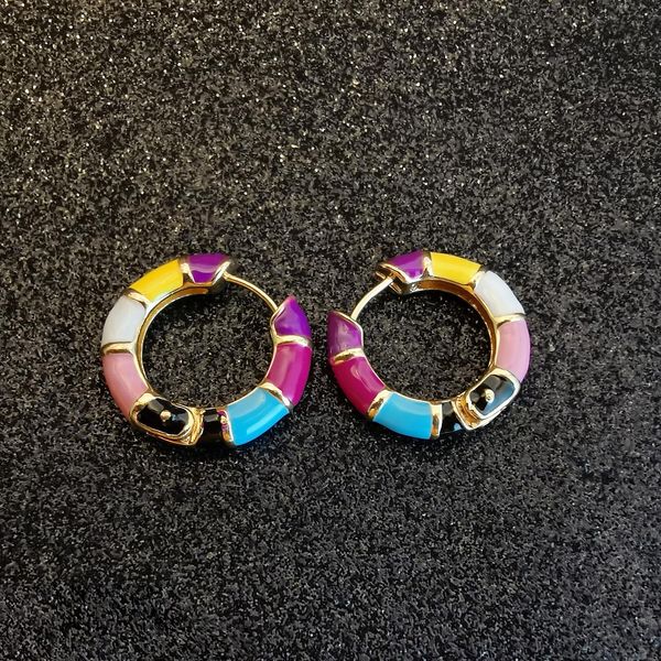 простые прекрасные красочные huggies маленький обруч серьги classic rainbow boho минимальные очаровательные круглые серьги для женщин вечери, Golden
простые прекрасные красочные huggies маленький обруч серьги classic rainbow boho минимальные очаровательные круглые серьги для женщин вечери, Golden
