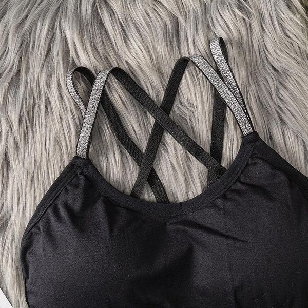 seamless suspenders chest pad vest ladies beautiful back wrap chest no steel ring underwear cross1, Black;white
seamless suspenders chest pad vest ladies beautiful back wrap chest no steel ring underwear cross1, Black;white