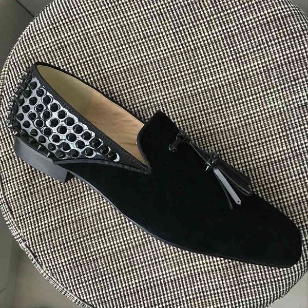 red -crystal bottom oxfords designer men square toe glitter black leather with tassel back spikes loafers wedding dress shoe
red -crystal bottom oxfords designer men square toe glitter black leather with tassel back spikes loafers wedding dress shoe