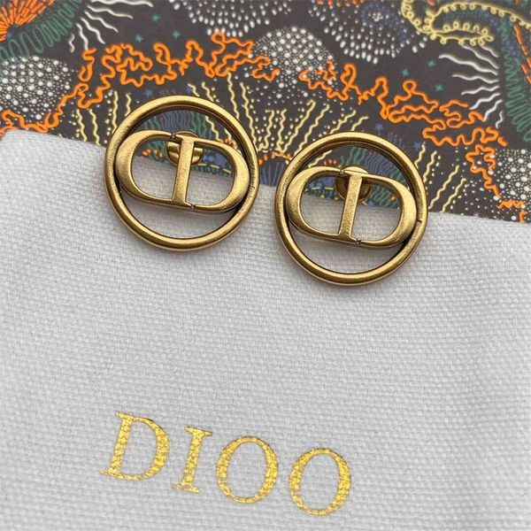 alphabet alphabet nose earrings simple design star red brass earrings, Black
alphabet alphabet nose earrings simple design star red brass earrings, Black