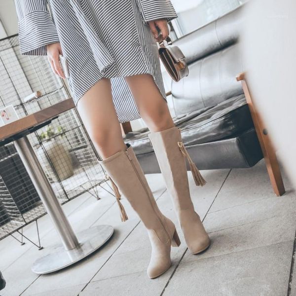 oversized europeans and americans with round heads, simple thick heels, high heels, boots and tassels1, Black
oversized europeans and americans with round heads, simple thick heels, high heels, boots and tassels1, Black