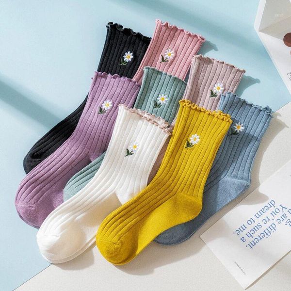 ladies trend socks spring and summer thin section cartoon small flower socks cotton breathable japanese cute pile1, Black;white
ladies trend socks spring and summer thin section cartoon small flower socks cotton breathable japanese cute pile1, Black;white