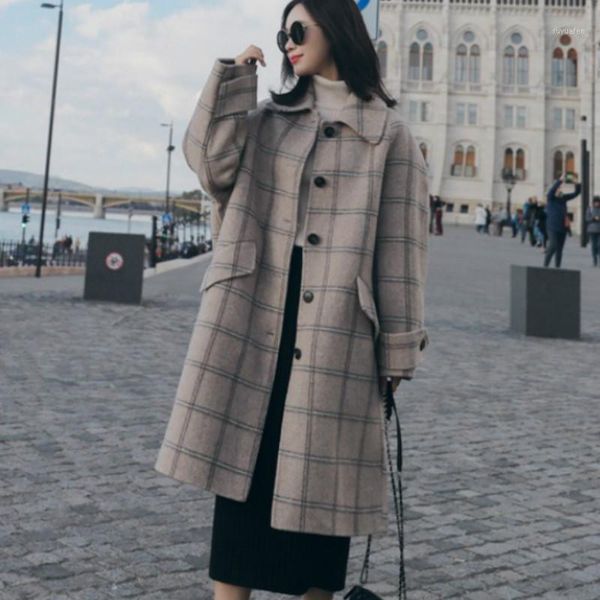 2021 new mid-length and small temperament thick woolen coat for autumn and winter plaid woolen fashion coat long women trendy1, Black
2021 new mid-length and small temperament thick woolen coat for autumn and winter plaid woolen fashion coat long women trendy1, Black